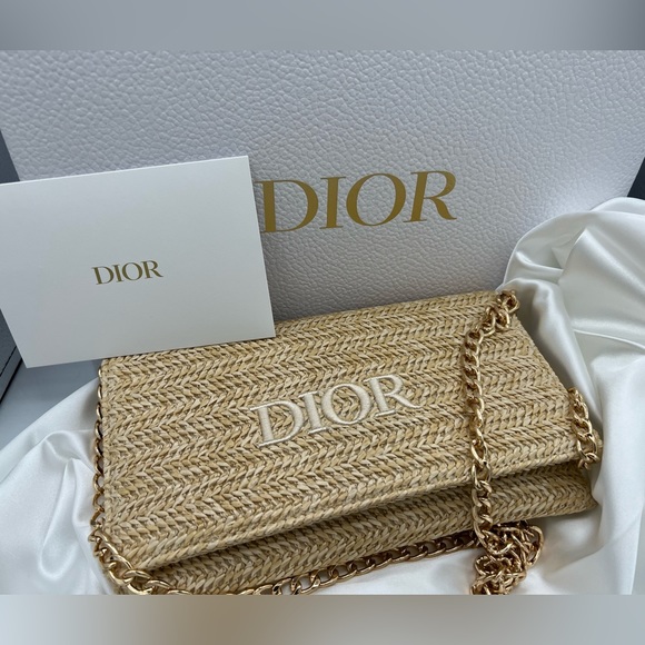 Dior Handbags - NEW ARRIVAL DIOR Beauty Raffia Clutch *NEW* with Unbranded Chain